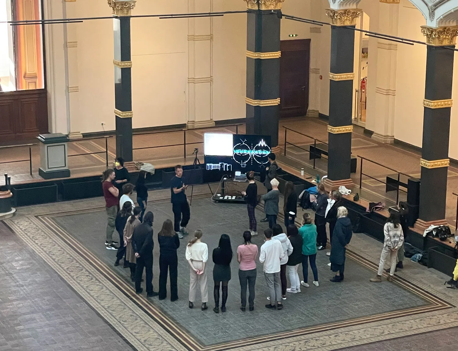 A SelfSense session screen at Martin Gropius Bau, rendering a participant's variability back to them in real time
